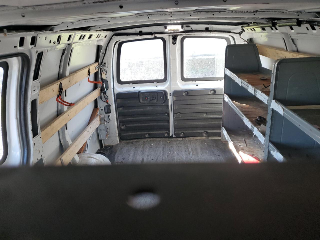 2018 Chev Express G2500