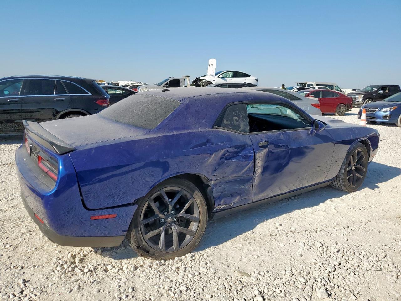 2020 Dodge Challenger sxt