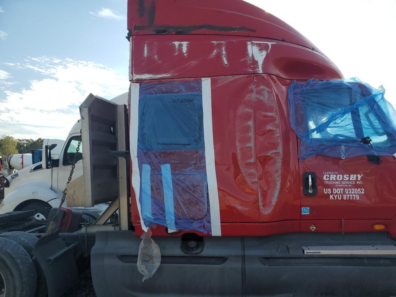 2017 International Prostar Semi Truck