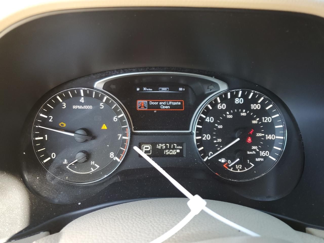 2014 Nissan Pathfinder s