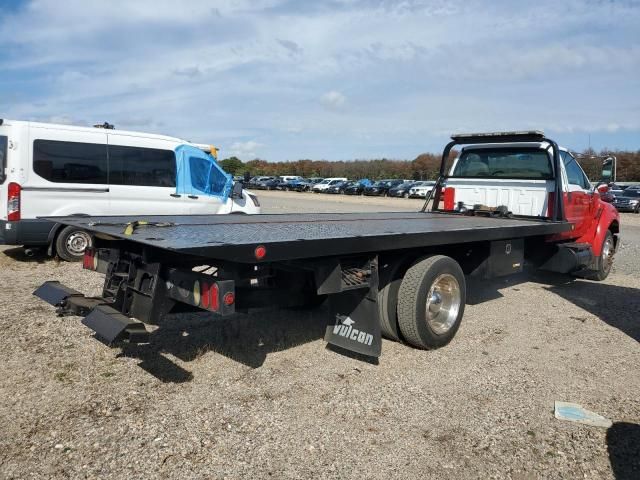 2004 Ford F650 Super