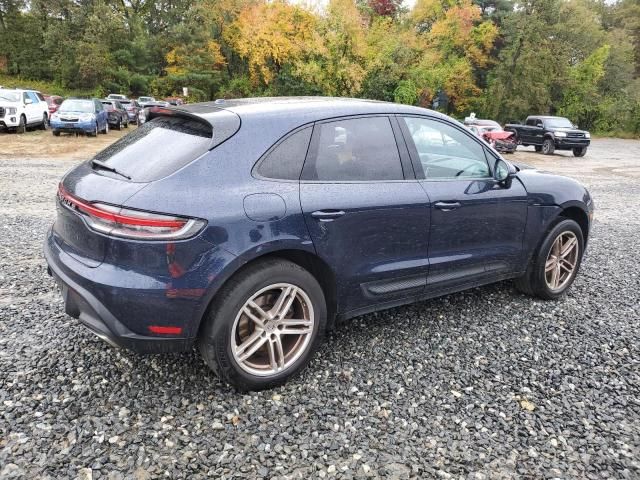 2023 Porsche Macan Base