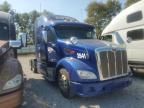 2015 Peterbilt Tractor 2015 Peterbilt 587 Semi Truck