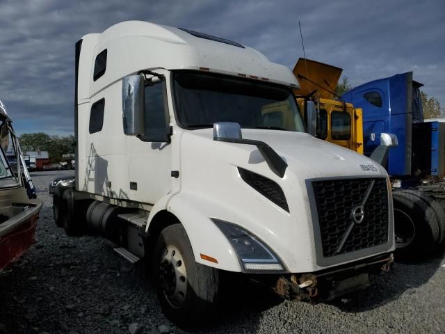2020 Volvo VNR Semi Truck