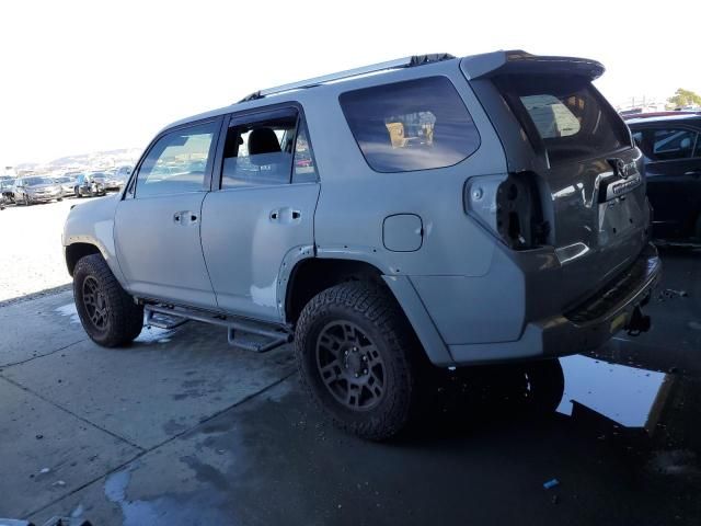 2017 Toyota 4runner SR5/SR5 Premium