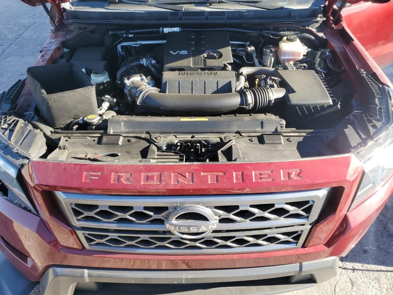 2022 Nissan Frontier s