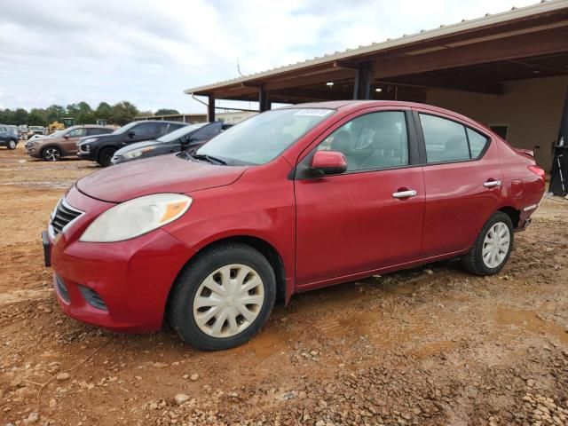 2013 Nissan Versa S