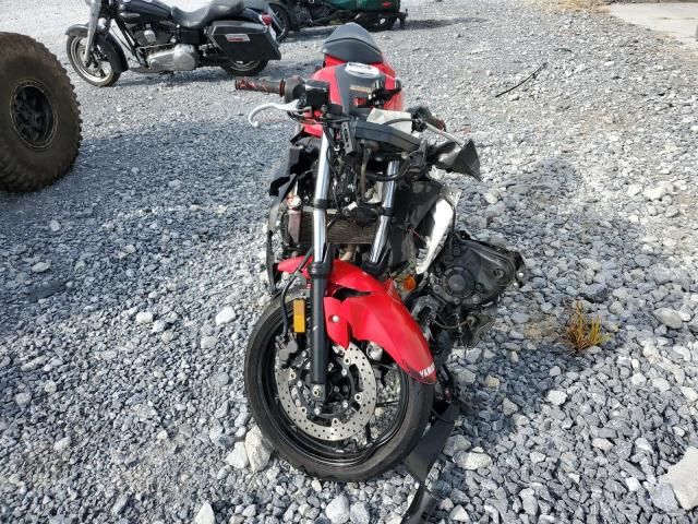 2015 Yamaha YZFR3