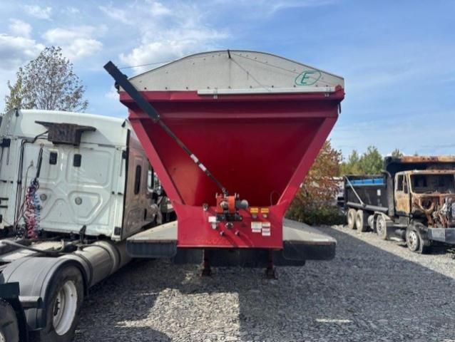 2018 Trail King Trailer