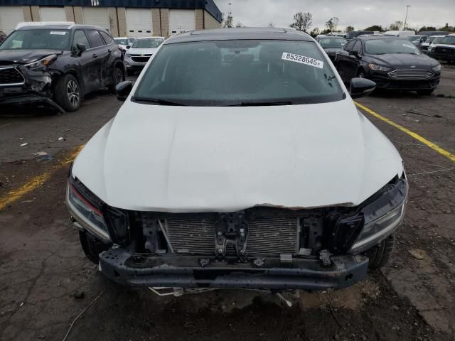 2018 Volkswagen Passat GT