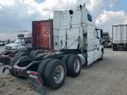 2008 Volvo VNL Semi Truck