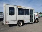 2010 Ford Econoline E350 Super Duty Cutaway Van
