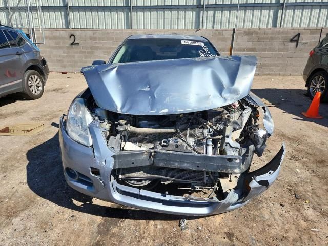 2010 Nissan Altima Base