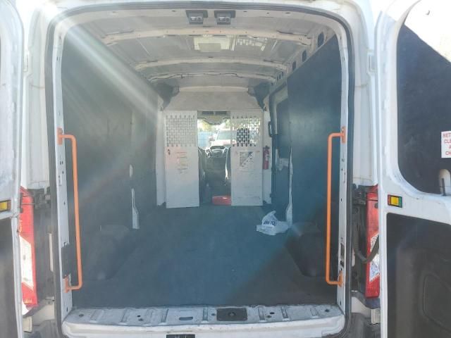 2019 Ford Transit T-150