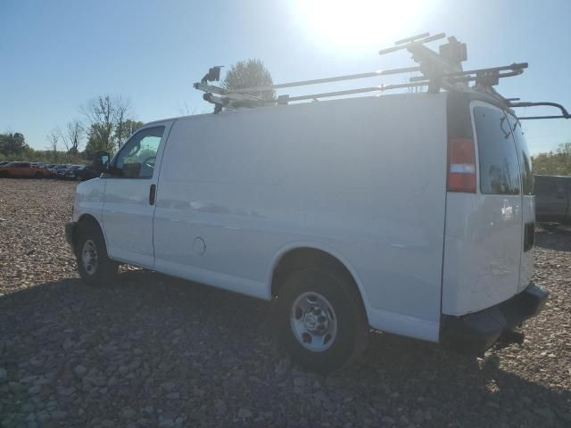 2022 Chev Express G1500