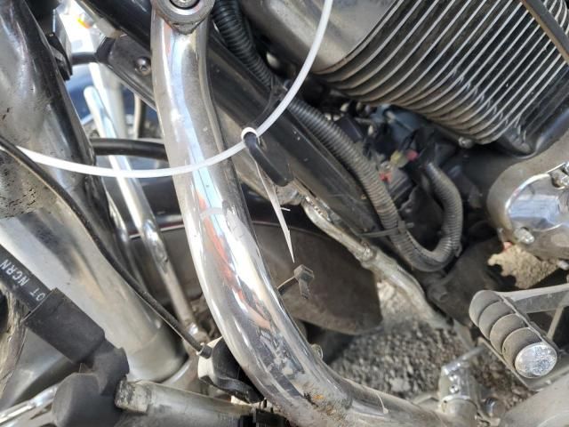 2005 Suzuki C90