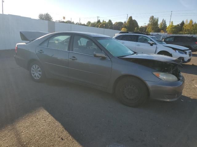 2005 Toyota Camry LE