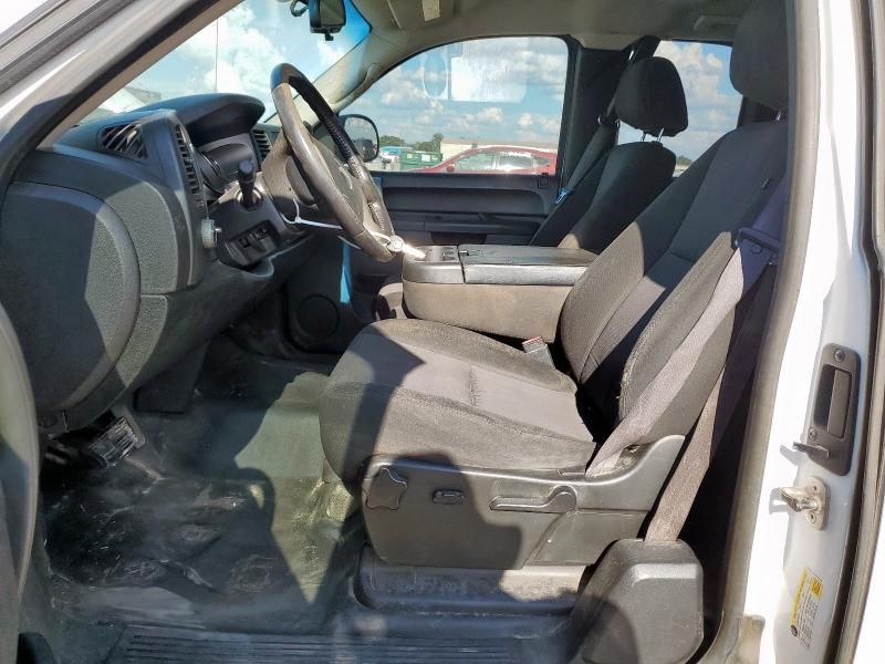 2011 Chevrolet Silverado C1500 LT
