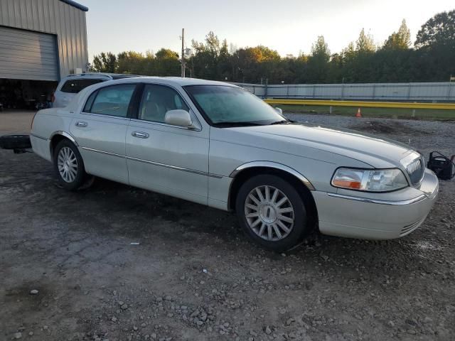 2004 Lincoln Town Car Ultimate