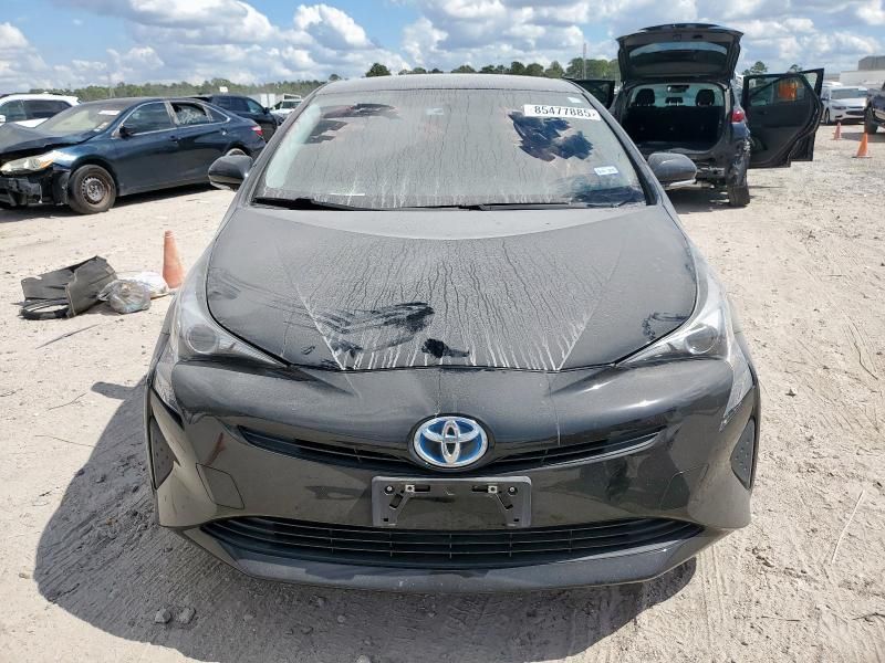 2016 Toyota Prius