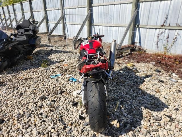 2002 Honda CBR900 RR