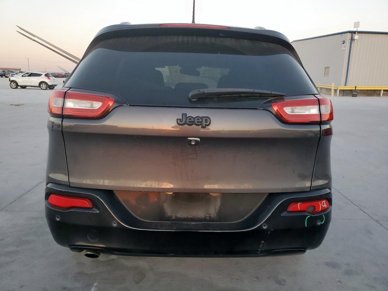 2018 Jeep Cherokee Latitude