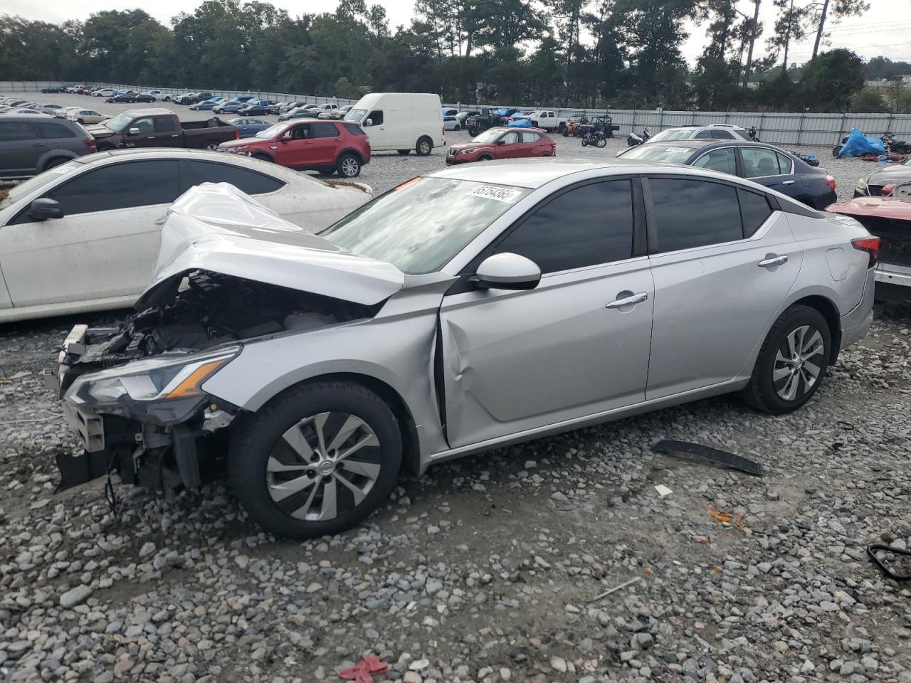 2019 Nissan Altima s