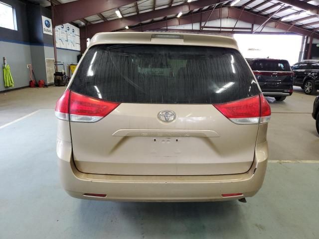 2013 Toyota Sienna