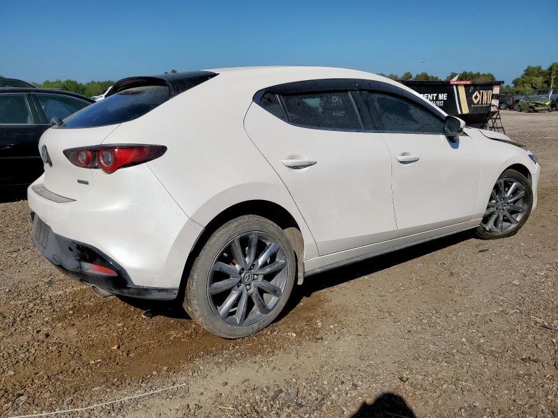 2022 Mazda 3 Select