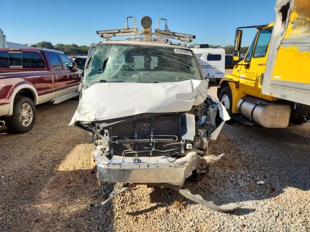 2020 Chevrolet Express G2500