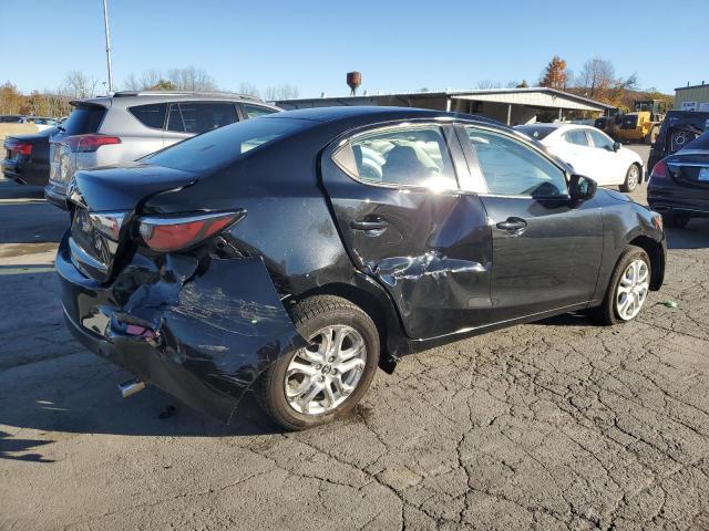 2017 Toyota Yaris ia