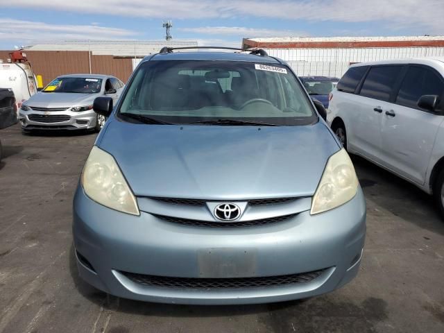 2006 Toyota Sienna CE