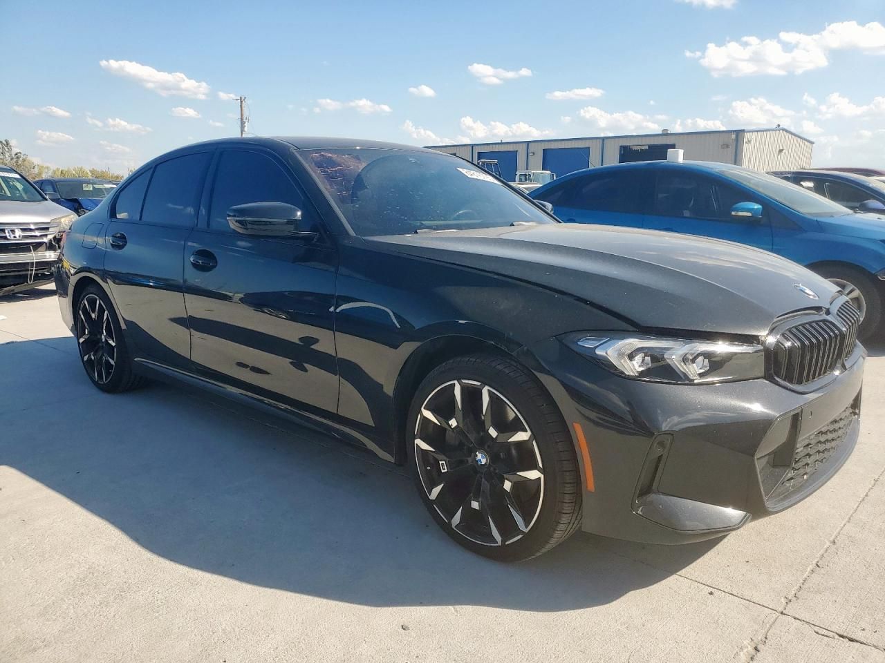 2025 BMW 330i
