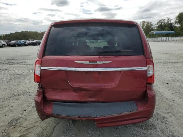 2015 Chrysler Town & Country Touring