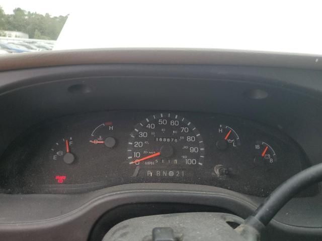 2003 Ford Econoline E350 Super Duty Wagon