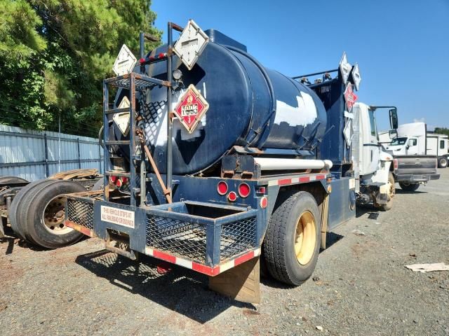 2008 International 4000 4400