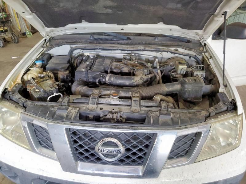 2014 Nissan Frontier S
