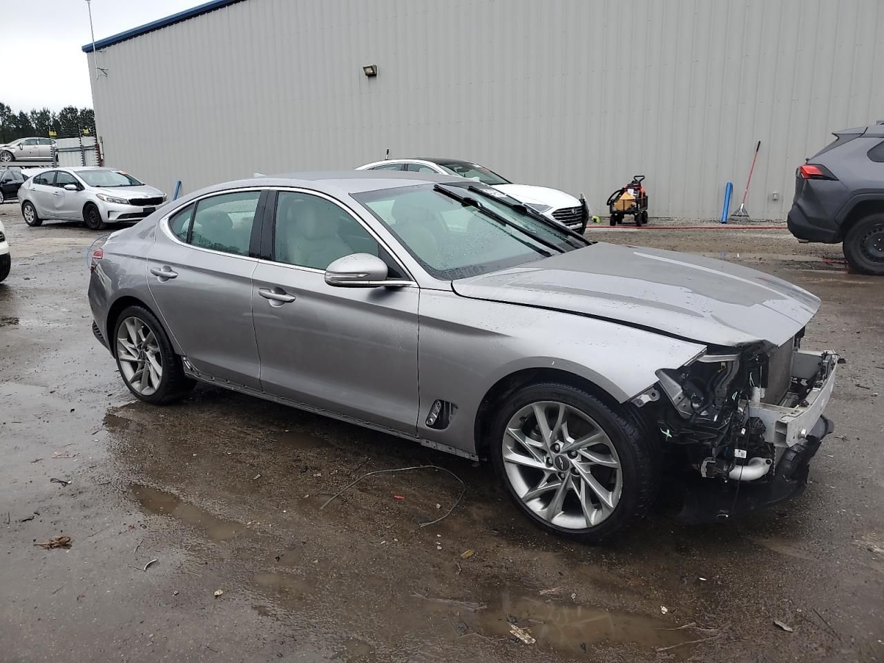 2022 Genesis G70 Base