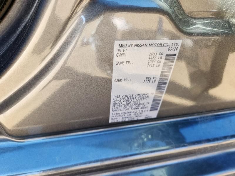 2024 Nissan Altima sv