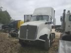 2017 Kenworth T680 Semi Truck