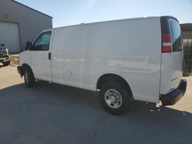 2021 Chevrolet Express G2500