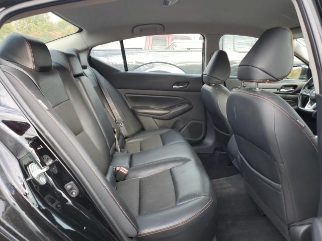 2019 Nissan Altima SR