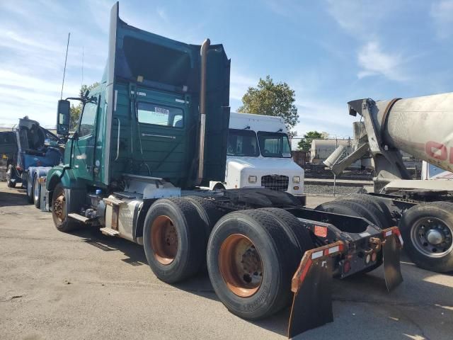 2016 Volvo VNL Semi Truck