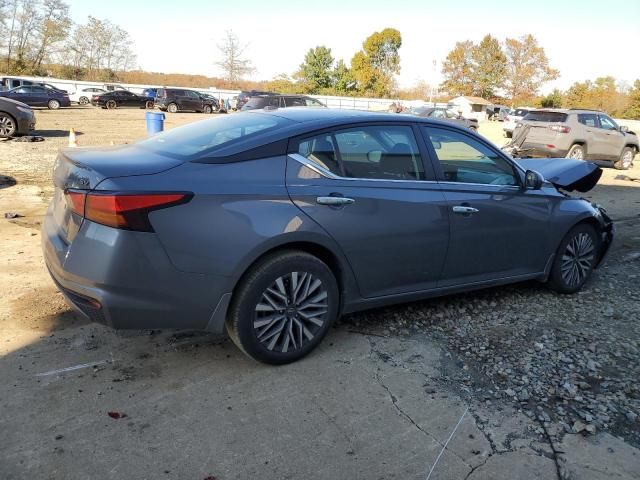 2024 Nissan Altima sv