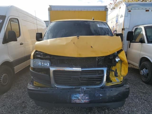 2019 GMC Savana Commercial CU
