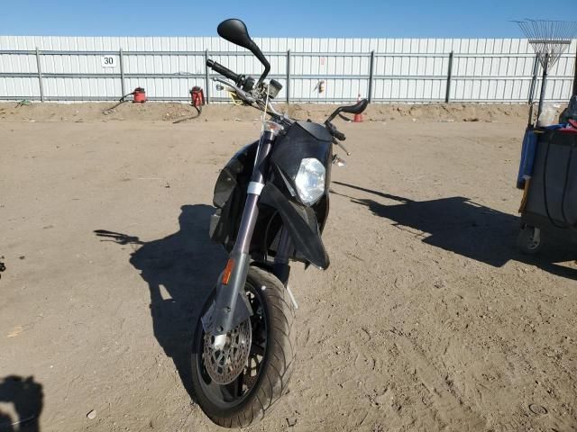 2006 KTM 950 Supermoto