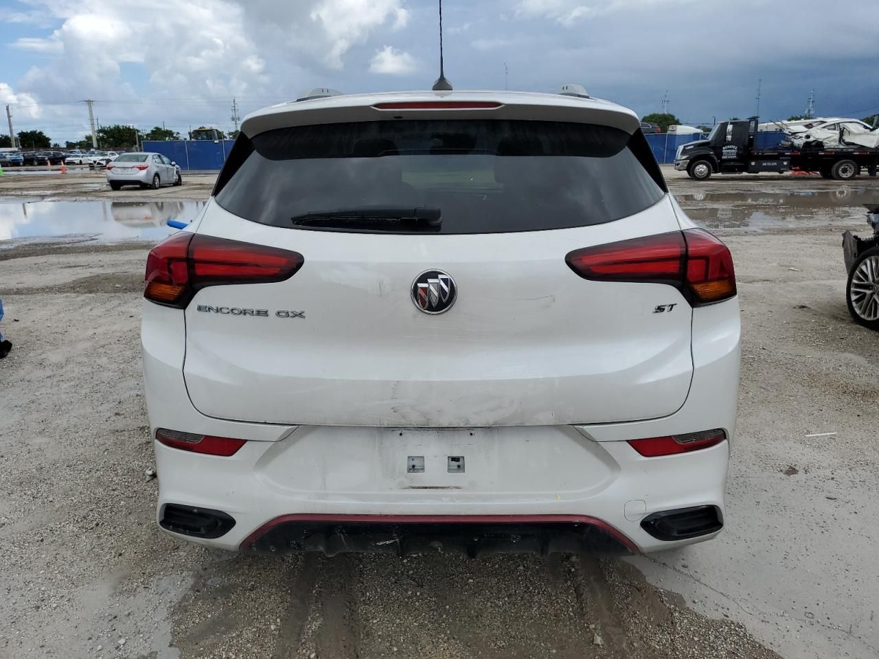 2022 Buick Encore gx Select