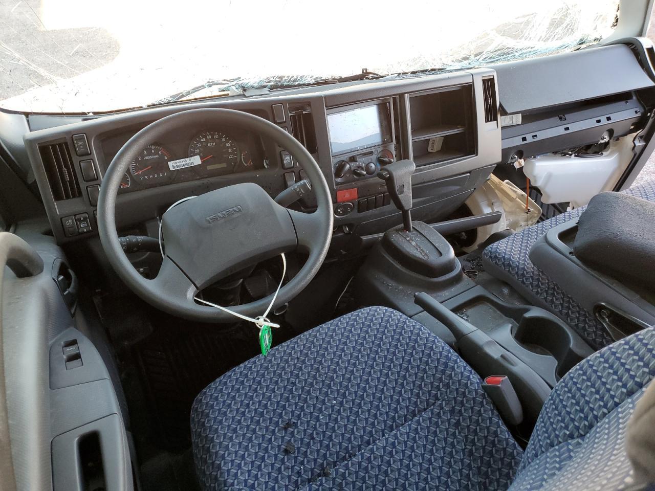 2026 Isuzu NPR HD BOX Truck