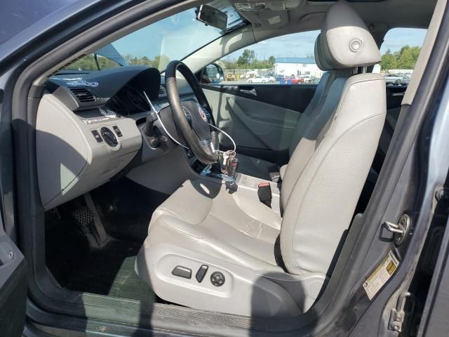 2010 Volkswagen Passat Komfort