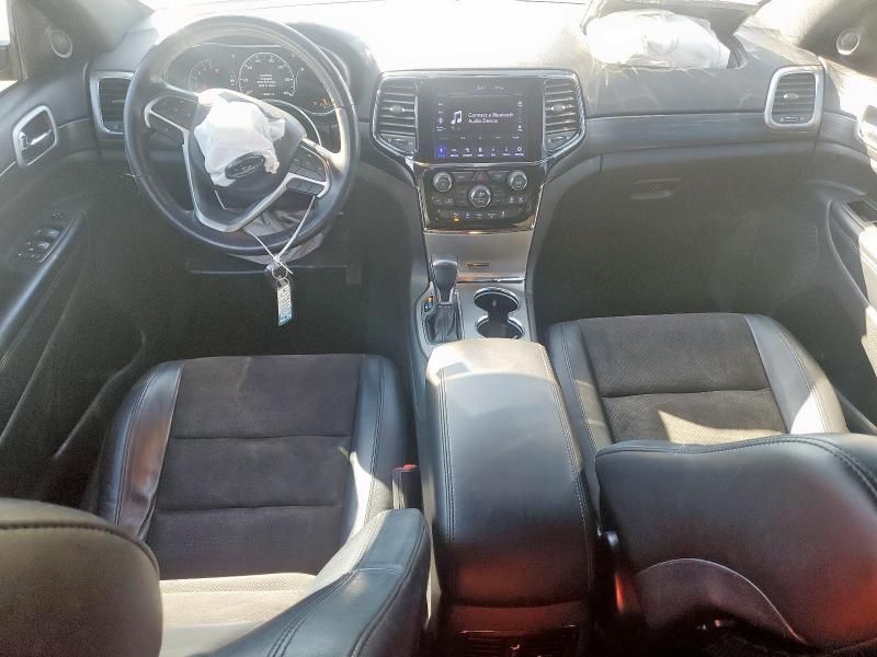 2020 Jeep Grand Cherokee Laredo